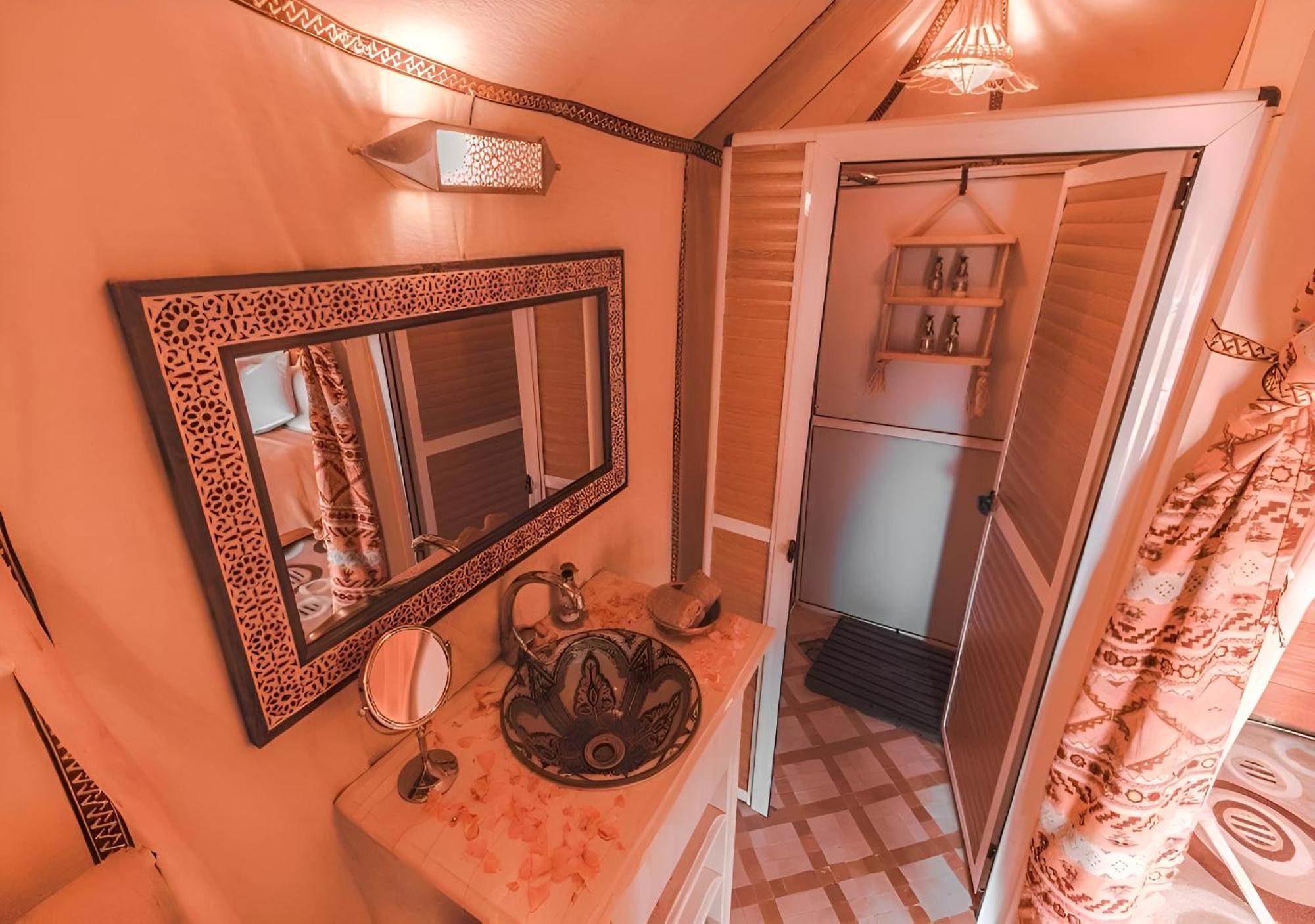 Merzouga Luxurious Tented Extérieur photo